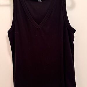 Old Navy Black V-Neck Tank Top